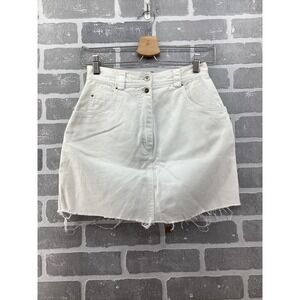Vintage Together! White Denim Mini Skirt Floral Lace Butterfly Pockets Size 6 T